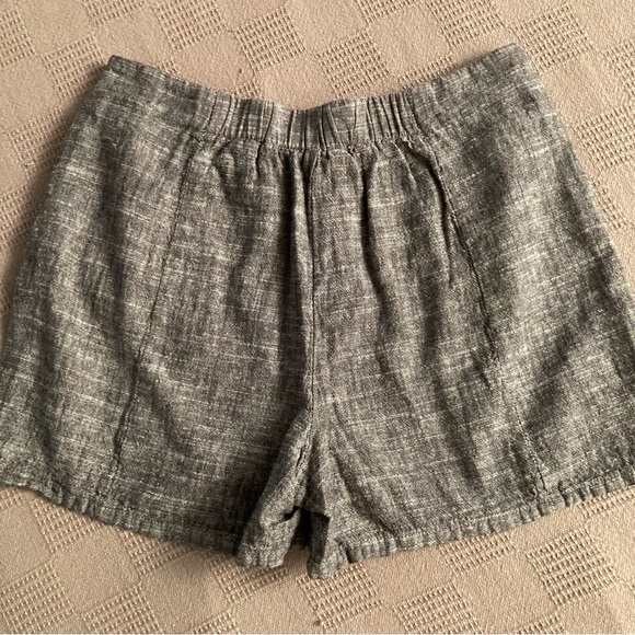Gray Linen Shorts - Picture 7 of 9